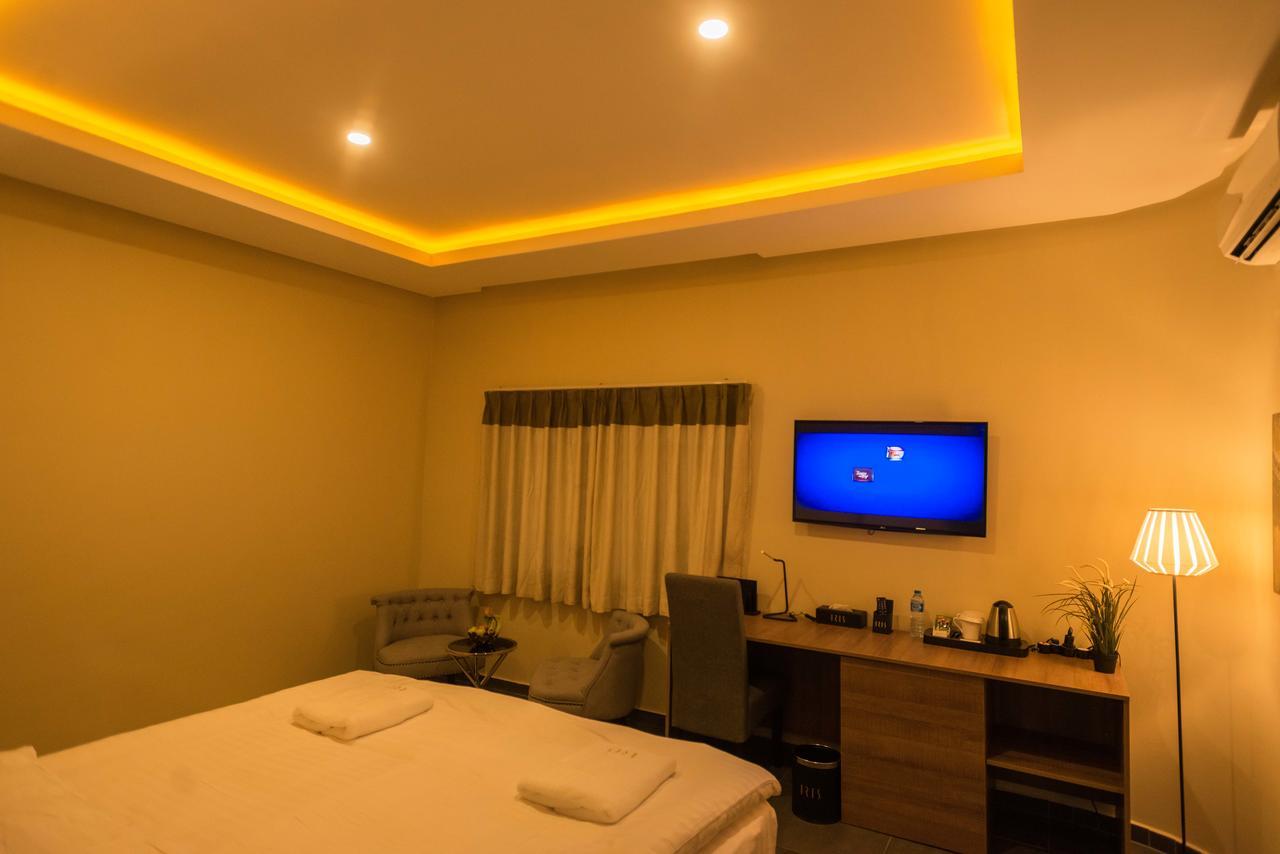 Iris Hotel Wuse 2 Abuja Exteriör bild