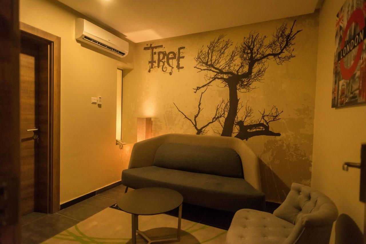 Iris Hotel Wuse 2 Abuja Exteriör bild